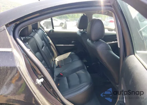 2014 Chevrolet Cruze Diesel z USA, uszkodzony, nr VIN 1G1P75SZ3E7394152